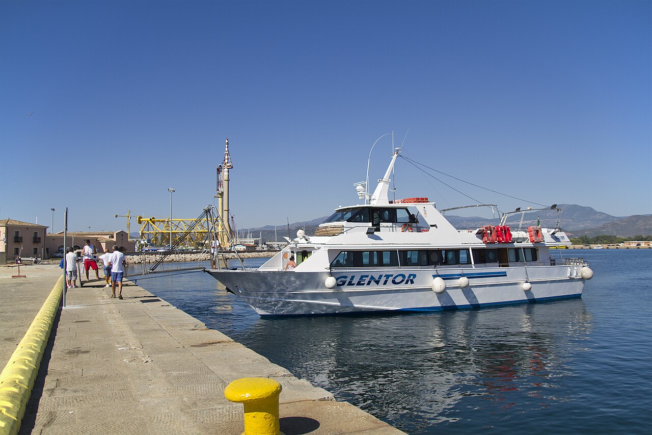 Il porto di Arbatax