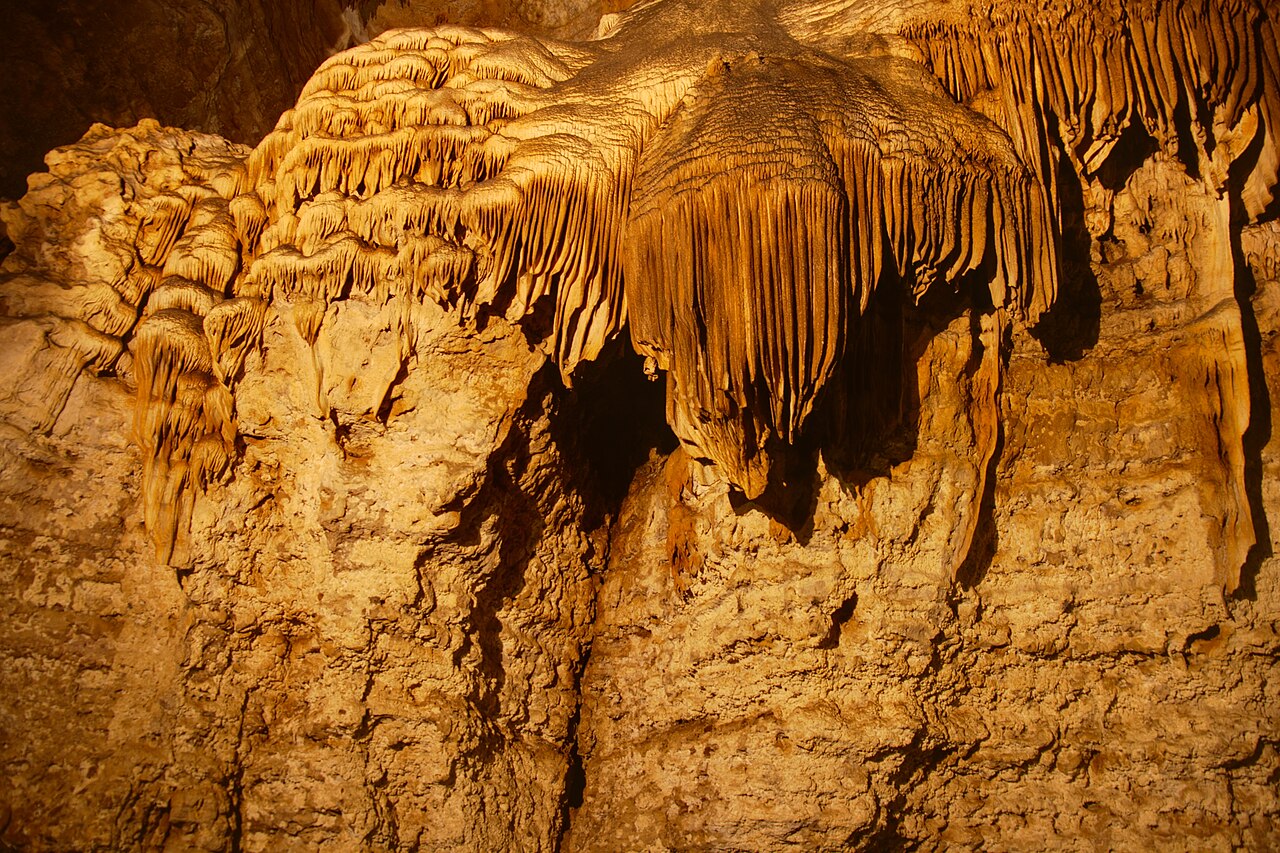 Interno delle grotte di Su Marmuri a Ulassai